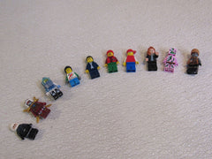 Lego People Lot of 10 Assortment 816-102822 -- Used