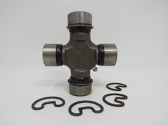 Moog U-Joint Greasable Design High Strength Steel Crosses 372 -- New