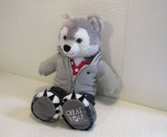 BAB Great Wolf Lodge Plush Wolf Build A Bear 3+ Oufit and Slippers 1075408 -- Used