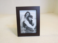 Malden Picture Frame 5-in x 7-in Dark Brown 8079-57 -- Used