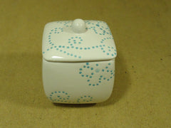 Standard Candy Container with Lid 4in x 4in x 5in White/Aqua Ceramic -- Used