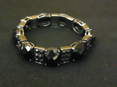 Designer Fashion Bracelet Chain/Link Plastic Metal Adult Black/Silver -- Used