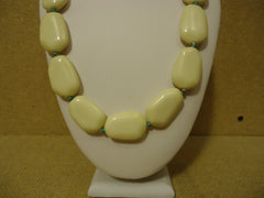 Designer Fashiion Necklace 17-20in L Beaded/Strand Female Adult Yellows/Greens -- Used