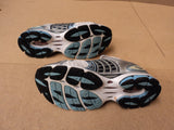 Pro Grid Shoe Running, Cross Training Triumph 6 Female Adult 8 Striped 10028-1 -- Used