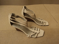 Worthington High Heels Platform & Wedges Female Adult 7.5 Browns Solid -- Used