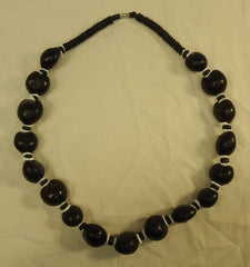 Designer Fashion Chestnut Shell Necklace With Clasp 25in -- New