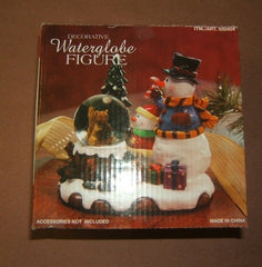 Christmas Waterglobe Snowmen Chipmunks Presents 5in x 4in x 4in -- Used