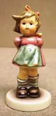 Goebel Hummel Little Girl Figurine 1054 Free Spirit 3-1/2-in First Issue -- Used