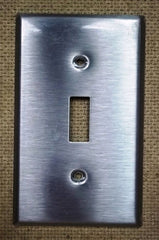 Leviton Single Switch Cover 4 1/2in x 2 3/4in Stainless Steel -- New