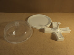 Standard Covered Snack Tray Carrier 11in Diameter x 5in H White/Clear 3 Pieces -- Used