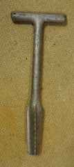 Honey Bee 1/2 Pat Tool with Teeth 6in x 2 1/2in x 1/2in Metal  -- Used