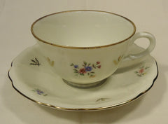 Rrstrand Sverige 492-120 Vintage Floral Teacup and Saucer Fine China  -- Used