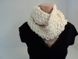 Handcrafted Wrap Cowl Cream Textured 100% Merino Wool Female Adult -- New No Tags