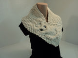 Handcrafted Cowl Wrap Owl Cream Textured Acrylic Wool Rayon Blend Female Adult -- New No Tags