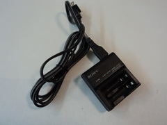 Sony Battery Charger Ni-MH Input 100-240 VAC 2.2W Output 1.8VDC AA Or AAA BC-CS1 -- Used