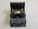Square D Company Lighting Contactor Class 8903 6in x 4in x 4in L0 40 Metal -- Used