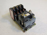 Square D Company Lighting Contactor Class 8903 5.5in x 3.5in L0 40 Metal -- Used