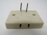 Professional 3 Outlet Plug Adapter 15A 125V Vintage -- Used