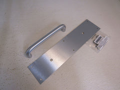 Ives Push Pull Plate With Handle Satin PP8302-4 US26D Stainless Steel -- New