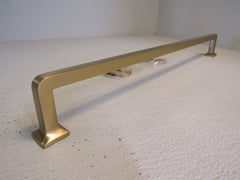 Alno Inc Appliance Cabinet Pull Millennium Satin Brass 18-in D950-18-SB Metal -- New