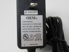 OEM Power Adapter Output 5V Input 100-240V 50-60Hz 0.5A AD51618-1305-W 0525 -- Used