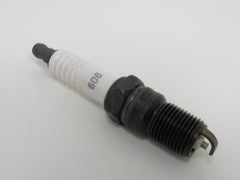 Autolite Copper Core Spark Plug 606 -- New