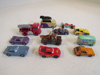 Mattel Disney Pixar Cars Lot of 11 Lightning McQueen Mater Holly Filmo