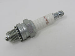 Champion Copper Plus Spark Plug 816 P7 -- New