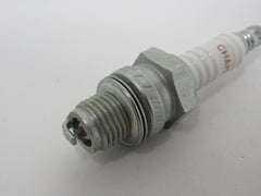 Champion Copper Plus Spark Plug 816 P7 -- New