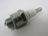 Champion Copper Plus Spark Plug 846 CJ14 -- New