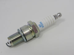 NGK Spark Plug 7734 BPR5ES -- New