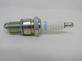 NGK Spark Plug 7131 BPR6ES -- New