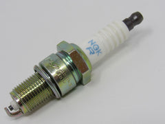 NGK Spark Plug 7532 BPR5EA-L-11 -- New