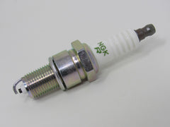 NGK V-Power Spark Plug 6261 BPR6EY-11 -- New