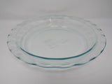 Pyrex Pie Plate 9-1/2-in C209 26 14 Glass -- Used