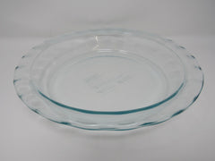 Pyrex Pie Plate 9-1/2-in C209 26 14 Glass -- Used