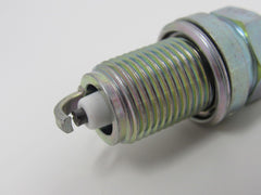 NGK V-Power Spark Plug 3696 BKR6EY -- New