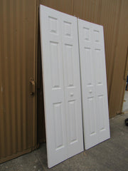 Set of Bifold Closet Doors 80-in x 24-in White Masonite