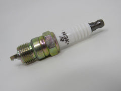 NGK V-Power Spark Plug 2248 UR55 -- New