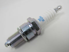 NGK Spark Plug 7734 BPR5ES -- New