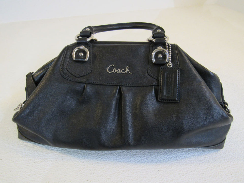 Black Leather Coach Bag - clothing & accessories - by owner - apparel sale  - craigslist