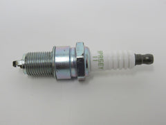 NGK V-Power Spark Plug BPR5SEY-11 6937 -- New