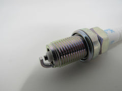 NGK V-Power Spark Plug BKR6ES 6364 -- New