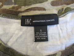 INC International Concepts Sleeveless Shirt Small Camouflage Rayon Female Size S -- Used