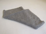 H&M Scarf 21 1/2-in Grey Infinity Acrylic Female -- Used