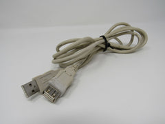 Standard USB A 2.0 Plug to USB A 2.0 Port Cable 5.5 ft Male Female -- Used